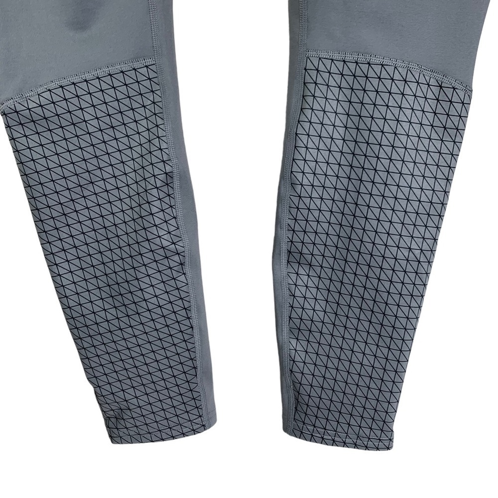 Under Armour Gray Patterned Compression Leggings … - image 5